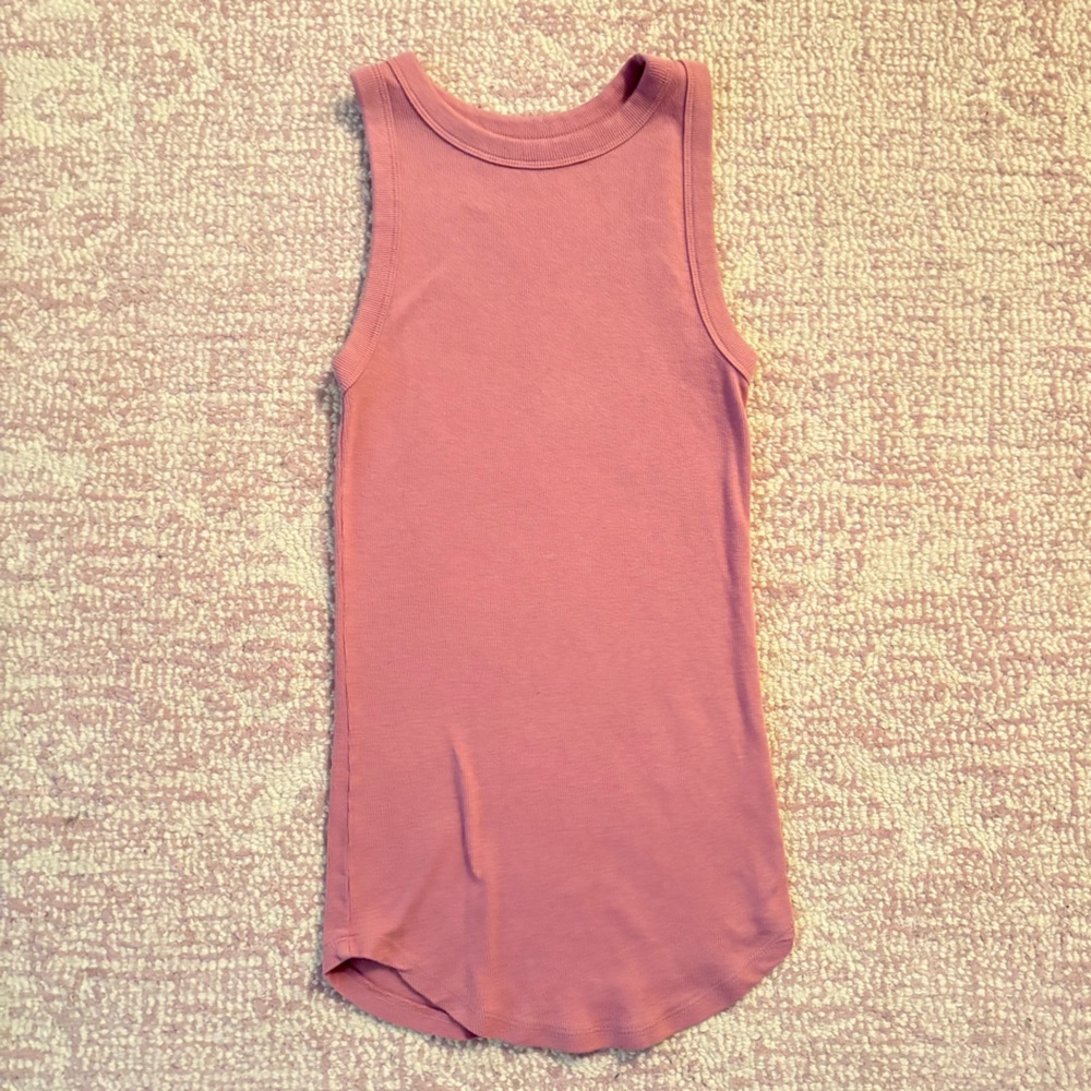 Pink A new day tank top